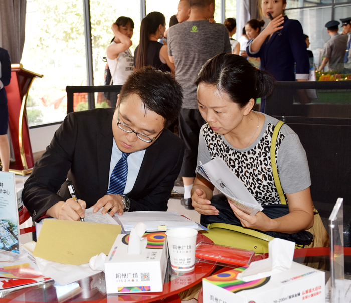 喜報(bào)！捷報(bào)！一經(jīng)推出即成隴南商業(yè)傳奇！