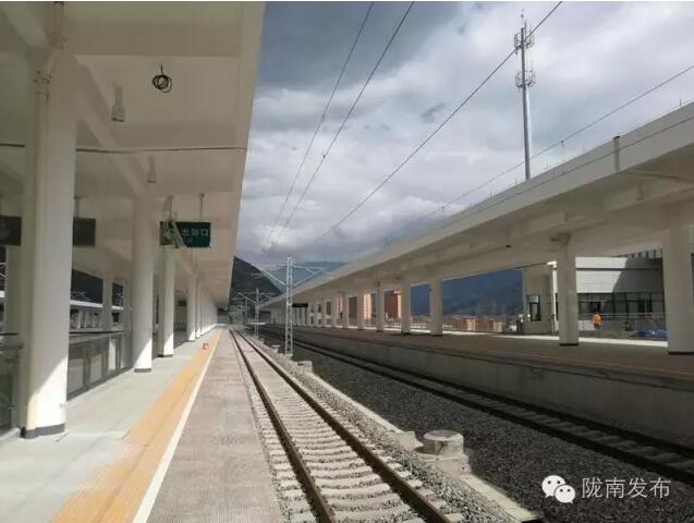 蘭渝鐵路最新進展！除胡麻嶺隧道外已全線鋪通