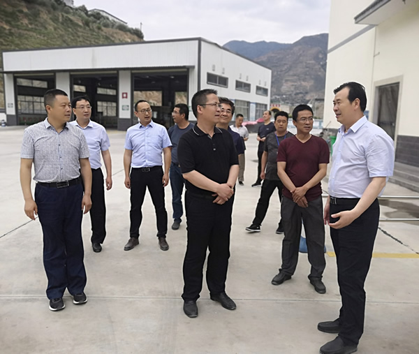 隴南市委常委、組織部部長楊郃調(diào)研指導市龍江城鄉(xiāng)發(fā)展集團公司黨建工作