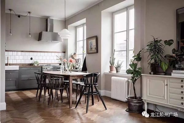 誠(chéng)天下、冠西北——居然之家強(qiáng)勢(shì)入駐隴南階州廣場(chǎng)