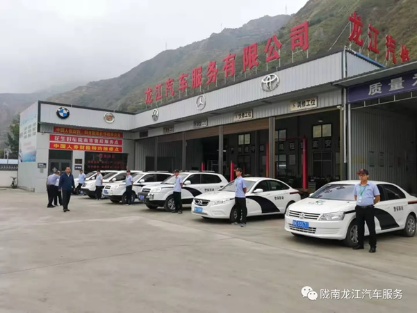 金錘鈑金，銀槍噴漆！龍江汽修值得信賴！