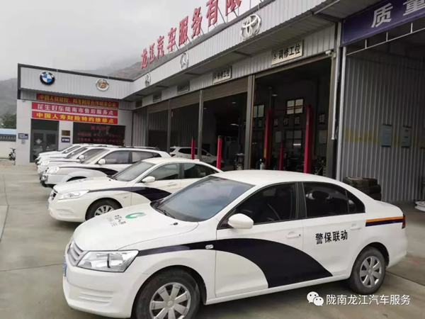 金錘鈑金，銀槍噴漆！龍江汽修值得信賴！