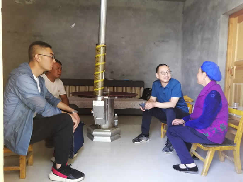 “感黨恩、憶黨史”，--市龍江城鄉(xiāng)發(fā)展集團(tuán)公司開展慶祝建黨99周年主題黨日活動