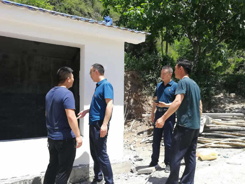 “感黨恩、憶黨史”，--市龍江城鄉(xiāng)發(fā)展集團(tuán)公司開展慶祝建黨99周年主題黨日活動